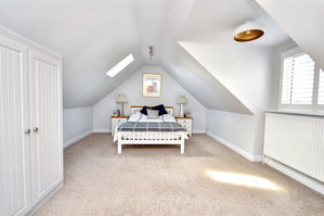 Photo 14- click for photo gallery